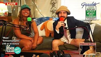 播放 杰拉尔多的边缘游戏 ep。 39: heatwave handstuff (feat. maya "honeycrispapples" rudolph) (part 1/2) 08/04/2022 (co-host cast couch) (san diego cum致敬) (live in person) (fuck discord!!) (the首屈一指的一小时边缘播客 / cumcast