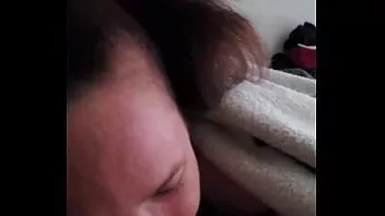 تشغيل يعطي كاري لكالفين كلاين أفضل شفط فم عميق للحلق في اللسان