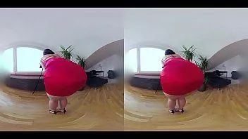 play 捷克 vr 345 - 穿着紧身红色连衣裙的火辣荡妇骑着鸡巴