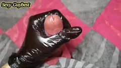 Odtwórz Zmysłowa ręczna robota z bliska i wybuchowy strzał pieniędzy