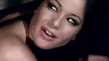Oynat Bağlı seks bombası angelica kalbi. bölüm 4. efendisi nihayet onu tatmin ediyor ve onun pislik içinde derin onun büyük dick zevk olabilir.