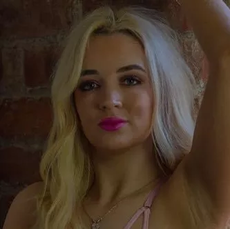 Star du porno Lana Harding